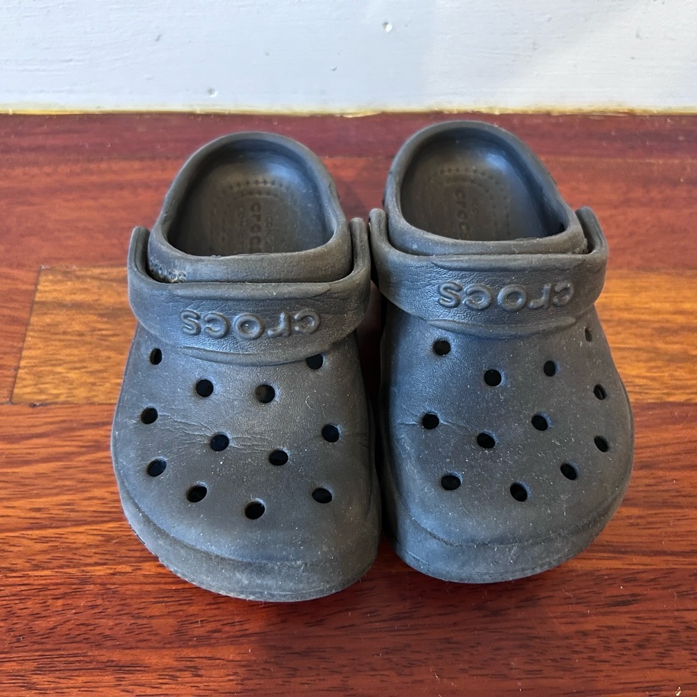 Black Crocs for Toddlers